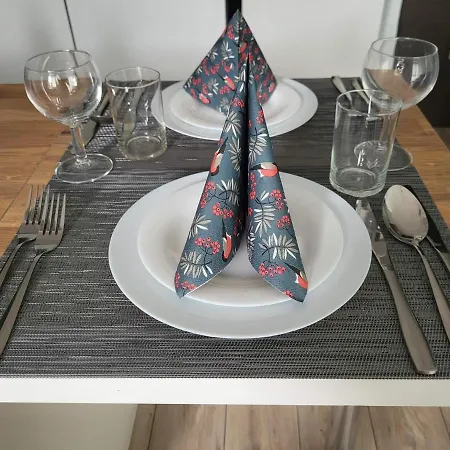 Apartament Pomorska Z Bezplatnym Parkingiem Lejlighed *